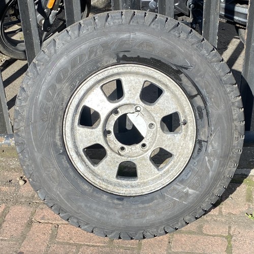 Wheel and tyre see - tyre, description